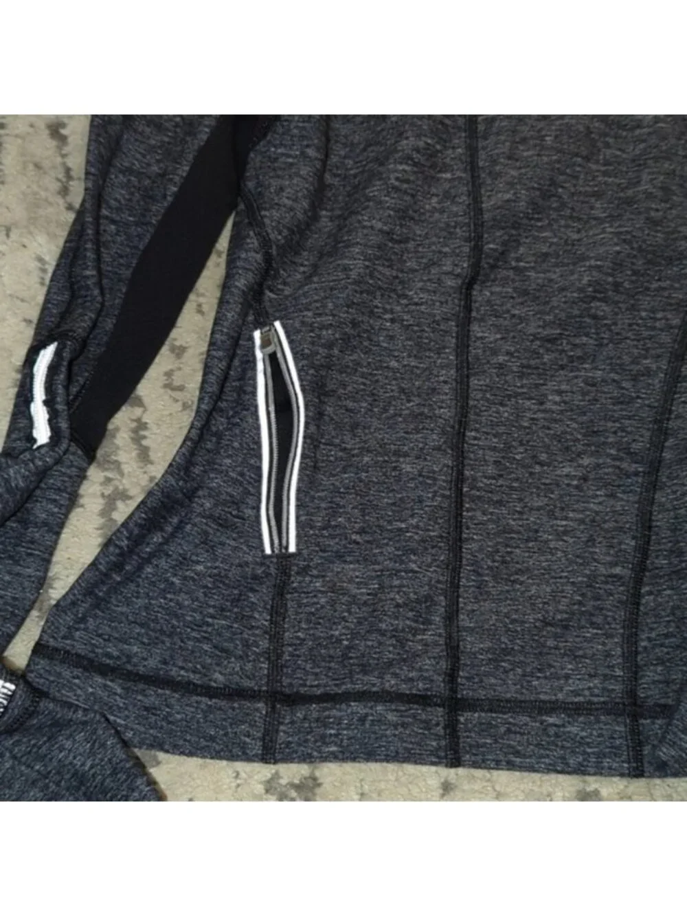 Lululemon Run: Dash Half Zip Reflective Pullover Heathered Coal